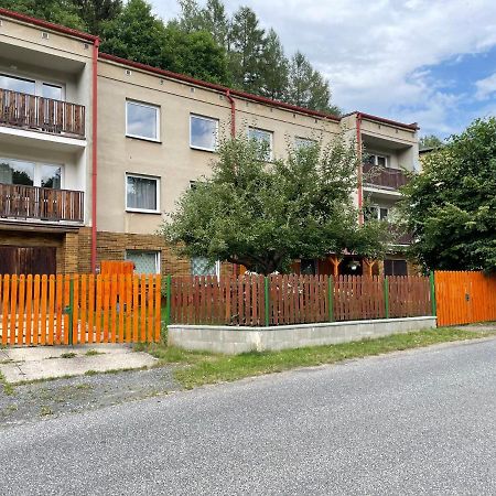 Apartmany Pod Prehradou Chřibská Zewnętrze zdjęcie